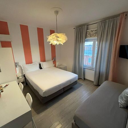 F.Rooms Napoli المظهر الخارجي الصورة