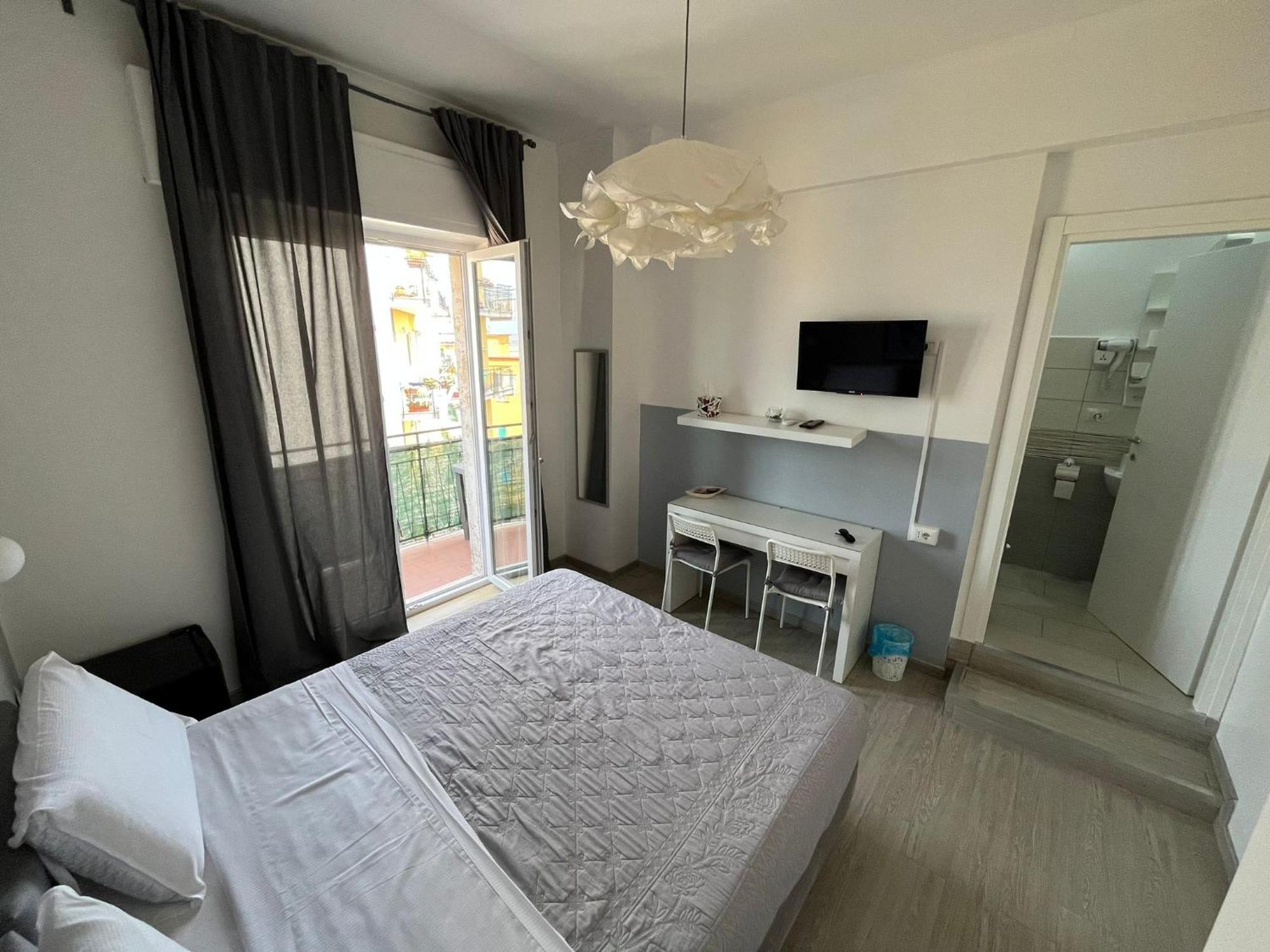 F.Rooms Napoli المظهر الخارجي الصورة