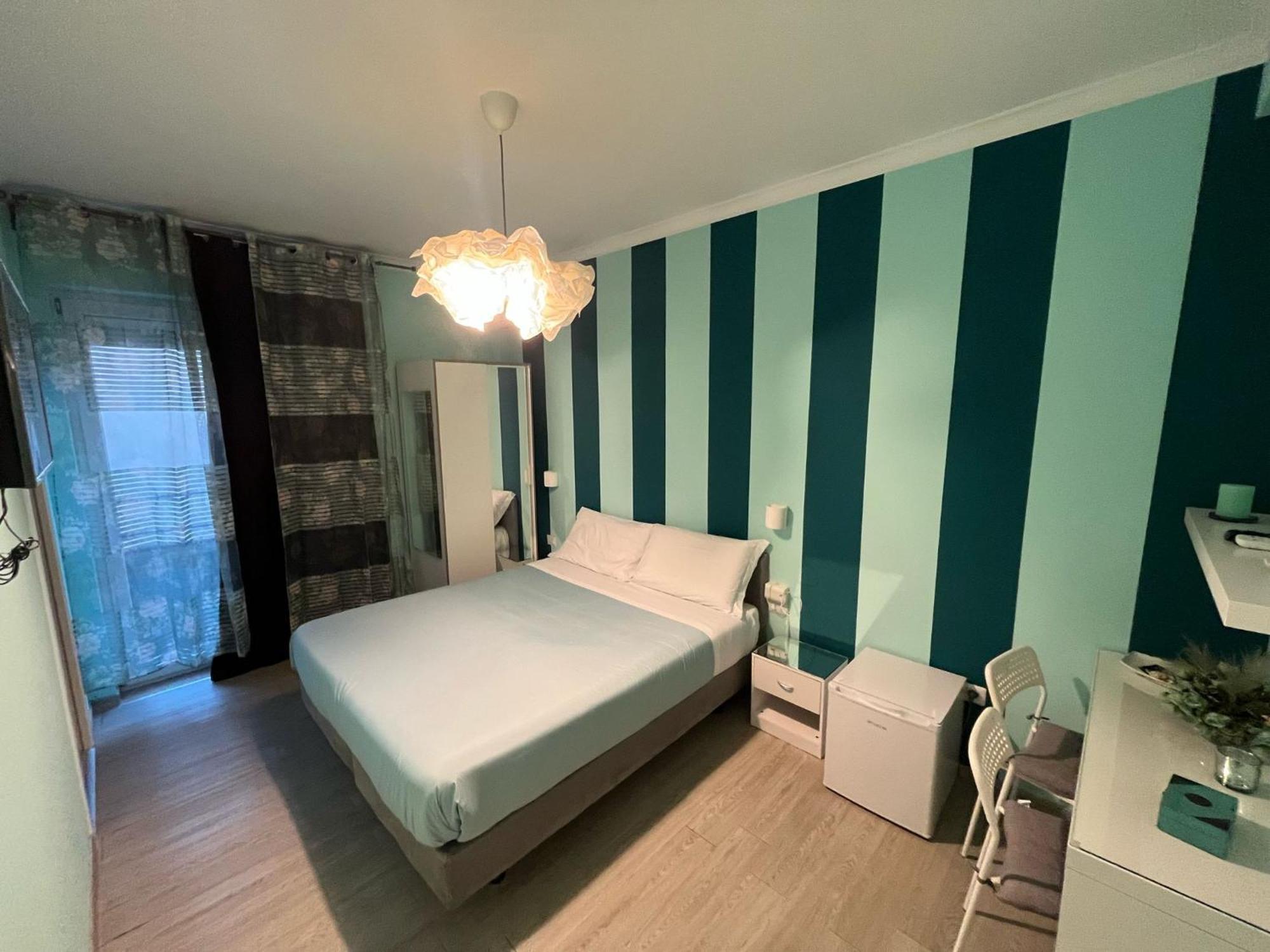 F.Rooms Napoli المظهر الخارجي الصورة